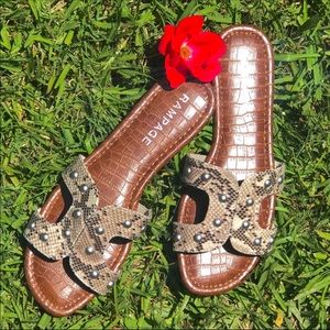 SOLD ❌Crocodile H-Strap open toe slides sandals